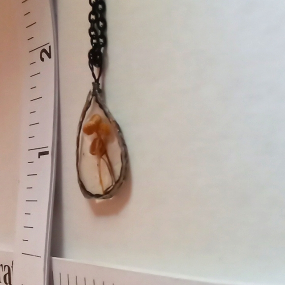 Mushroom necklace - Picture 2 of 2